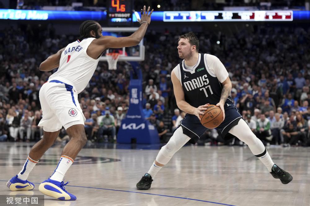 【NFL动态】海盗公布53人最终名单 沃夫斯与戈德温领衔阵容